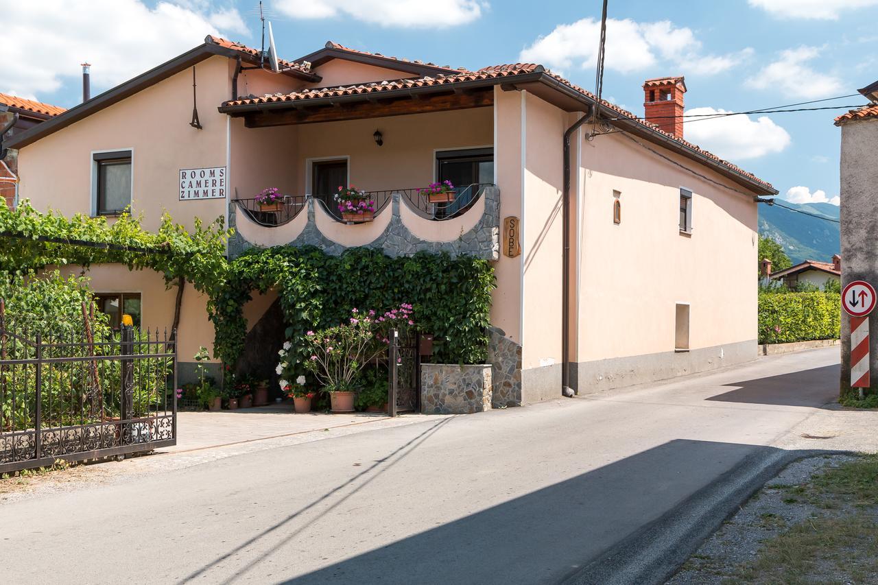Apartma In Sobe Pilih Vipava Exterior foto